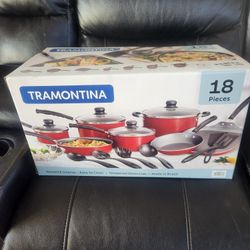 18 Piece Kitchen Set