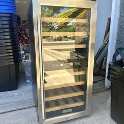 Koolfront 24 bottle wine cooler