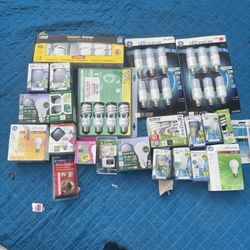 Mixed Light Bulbs - GE, Sylvania, Conserv-Energy