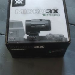 Vortex Micro 3x Magnifier