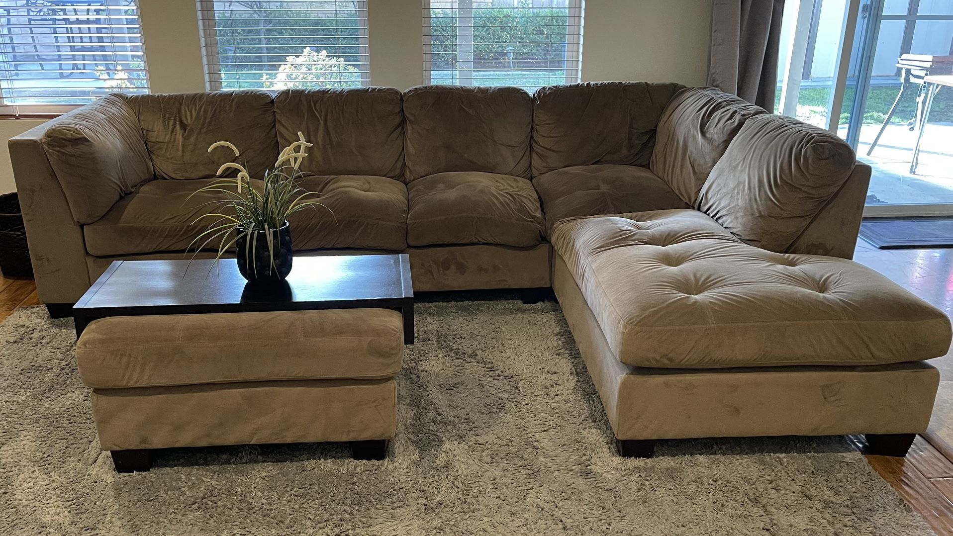 Living Room Sectional 2-Piece Couch w/ Ottoman and Tray