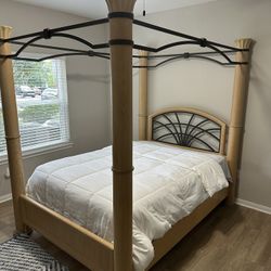 Thomasville queen Bed & Marble Top End Table