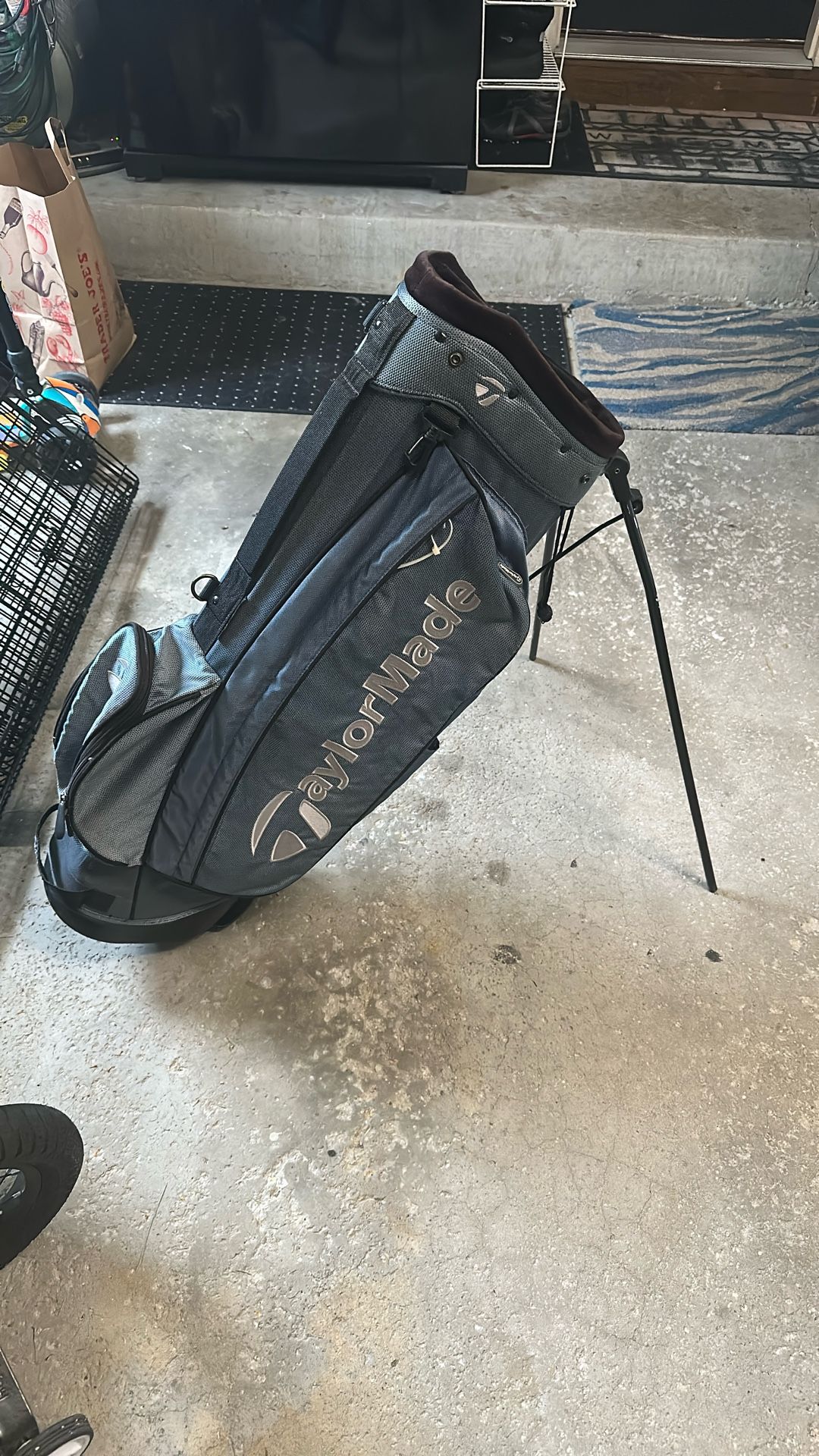 Taylor Made Golf Bag