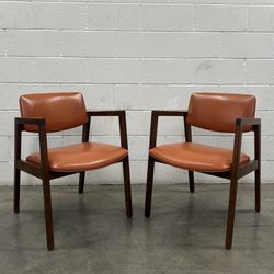 Vintage Mid Century Modern Walnut Wood Orange Vinyl Set of 2 Armchairs Accent Lounge Chairs