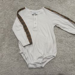Burberry Baby Onesie [Size : 18 Months]
