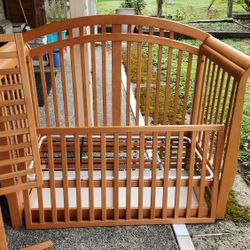 Free Crib, Cloth Diapers