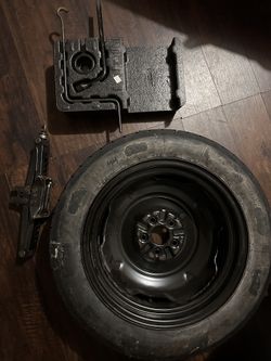 Spare Emergency Extra Backup Toyota Corolla Tire With Jack Kit