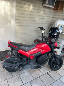 Honda Navi Red Mini Motorcycle Scooter