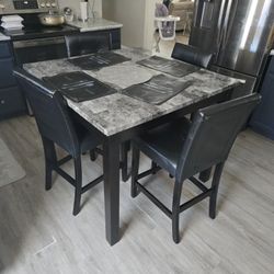 Table Set