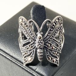 Size 8 Marcasite Butterfly on sterling Silver 925 Ring