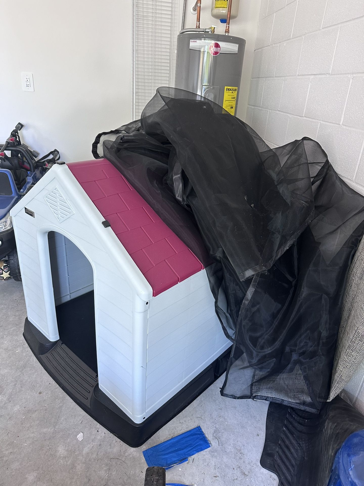 Dog House Plastic