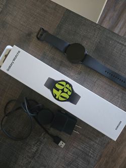 Samsung Galaxy Watch 6 | Bluetooth | WiFi | GPS