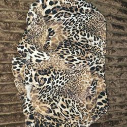 XL LEOPARD BUBBLE MINI SKIRT