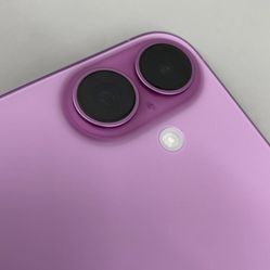 iPhone 16 