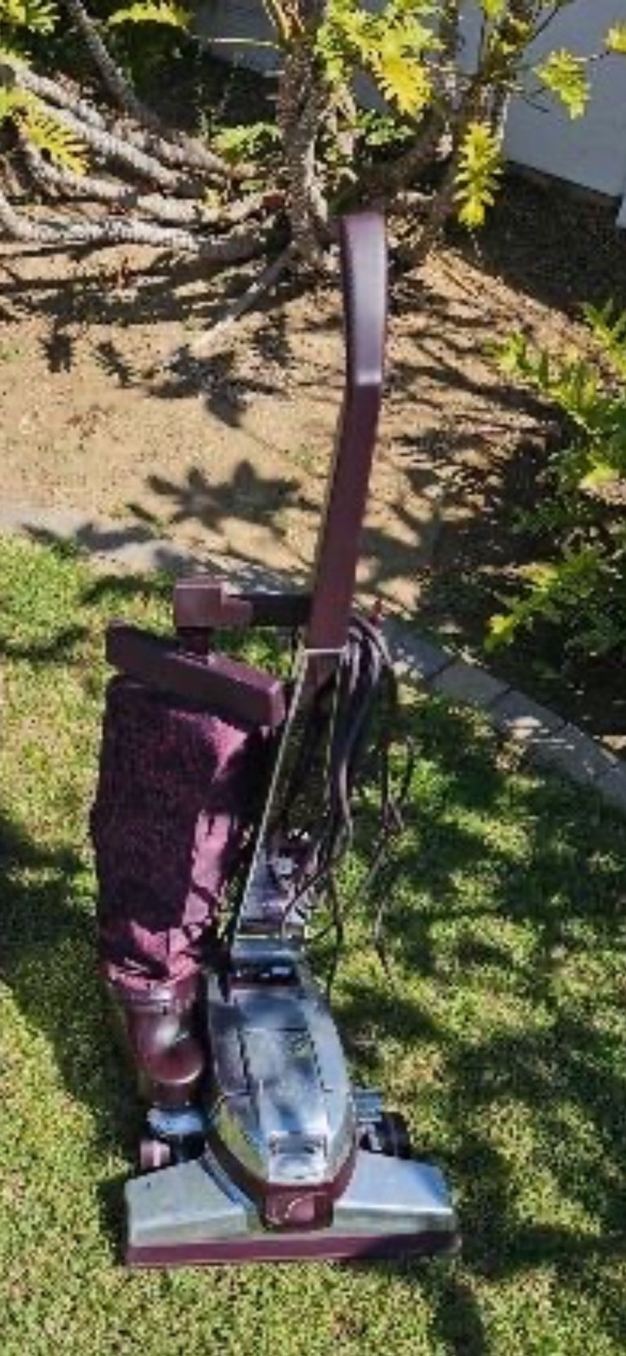 Kirby Vacuume & Carpet Cleaner - Great Condition