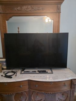 SONY BRAVIA 42" TV EXCELLENT CONDITION 