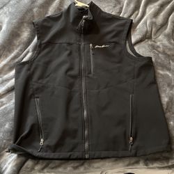 XL EDDIE BAUER BRAND NEW 