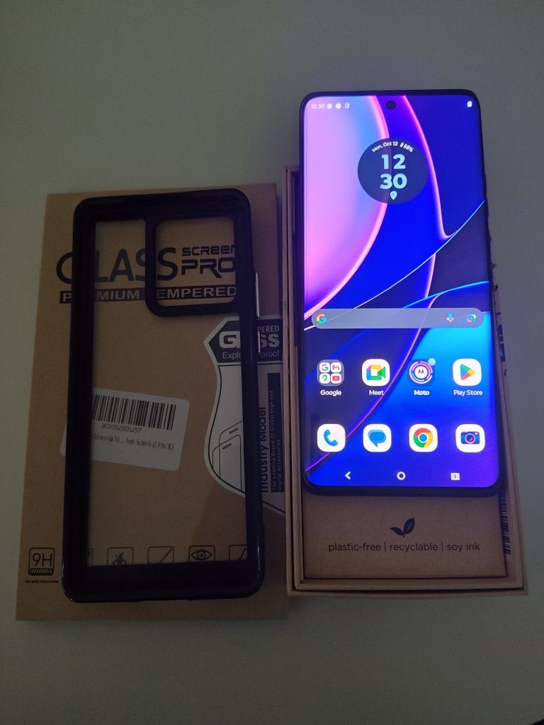Motorola Edge (Unlocked) Mint Condition