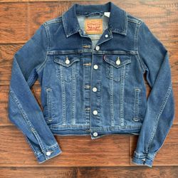 Women’s Levi Jacket