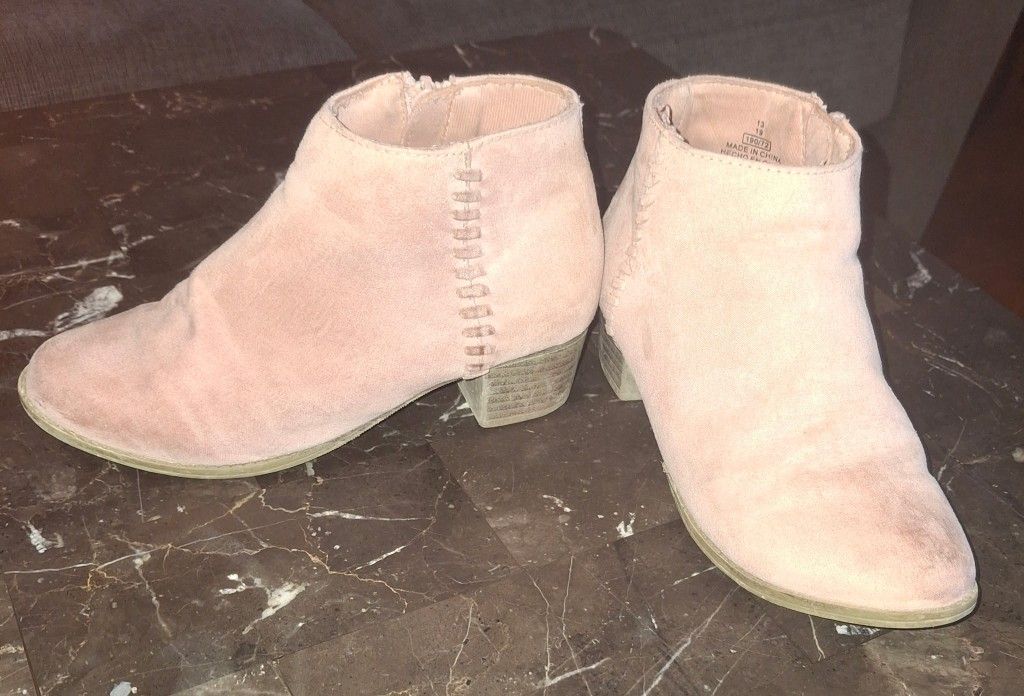 Girls Old Navy Boots Size 13