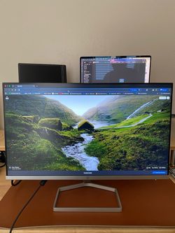 HP Monitor - 21.5” IPS LED Full HD FreeSync Monitor Silver