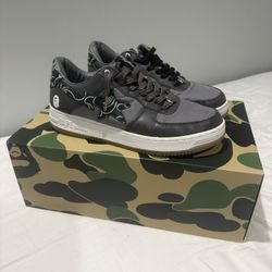 Bapesta “Text Code Camo Charcoal” 