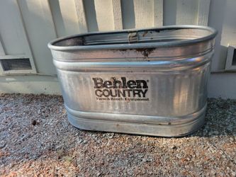 Behlen Country Galvanized Steel Stock Tank