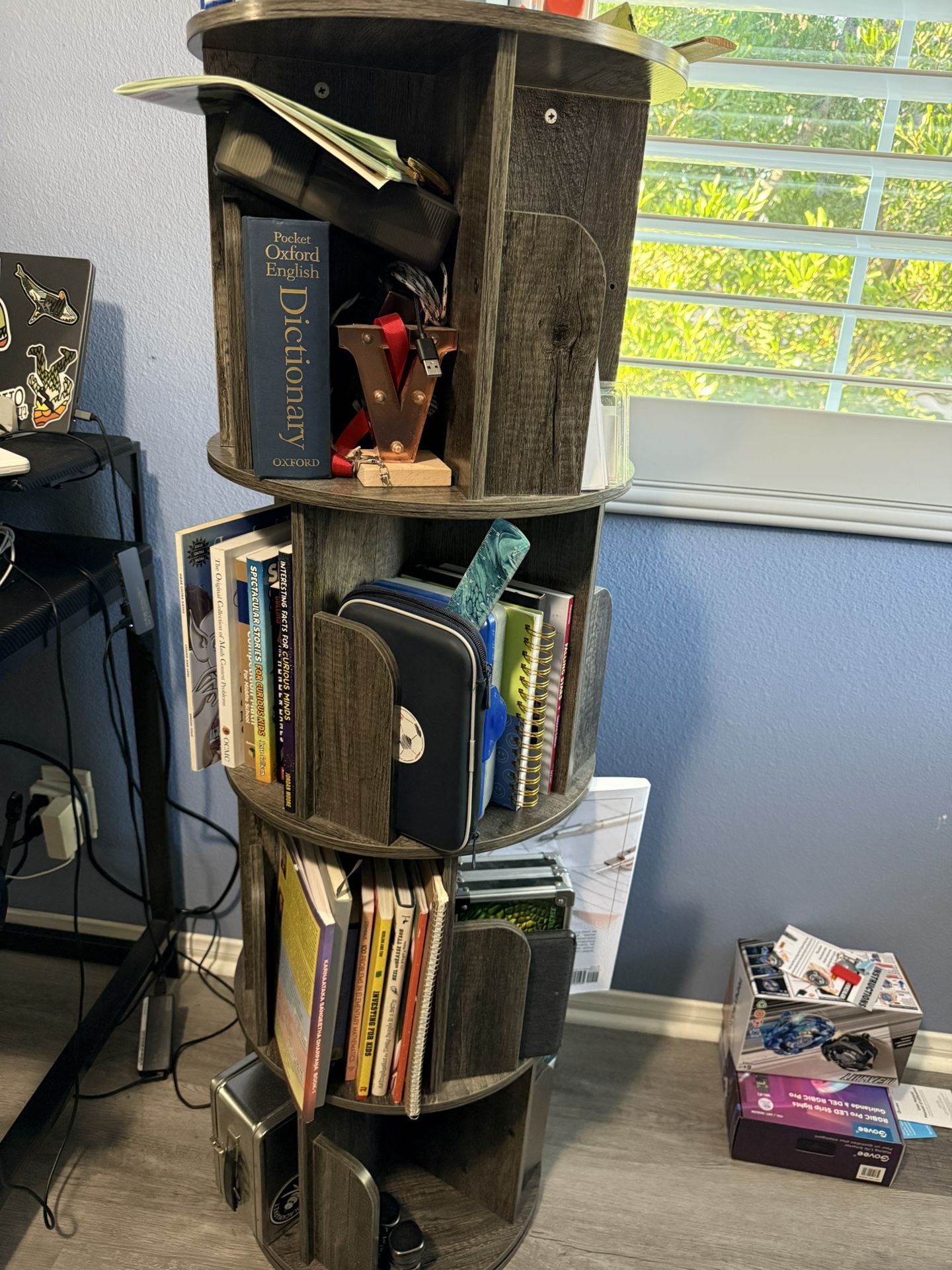 Spinning Book Shelf