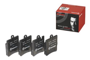 MERCEDES  REAR Brembo BRAKES  Low Met Brake Pad Set For Mercedes W203 W208 W211 R170 C CLK E Class

