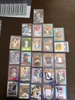 MLB Baseball Card Lot – 25+ Cards