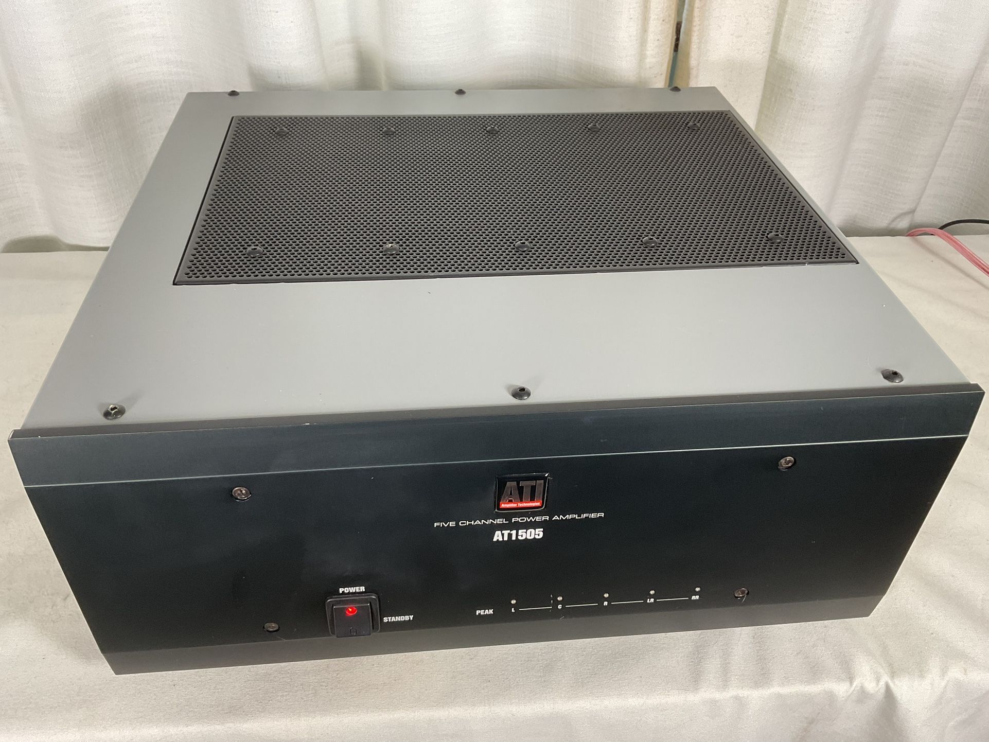 ATI-AT 1505 Amplifier 5 Channel 150 Watts USA 2000