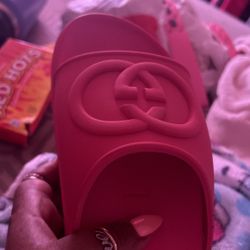 Gucci Pink Platform Slide Sz 9