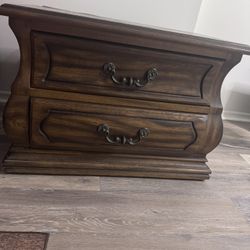 Solid Wood Bedroom Set