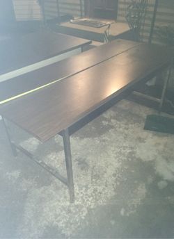 Table heavy duty