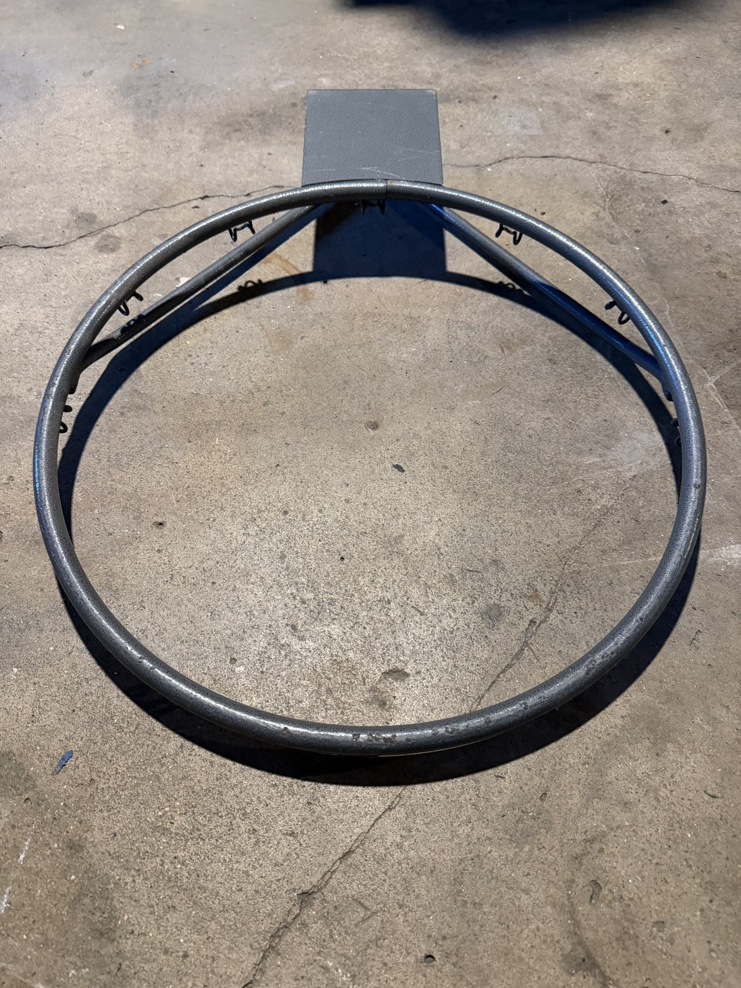 Basketball ring