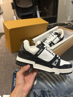Lv Trainers