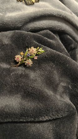 Pin