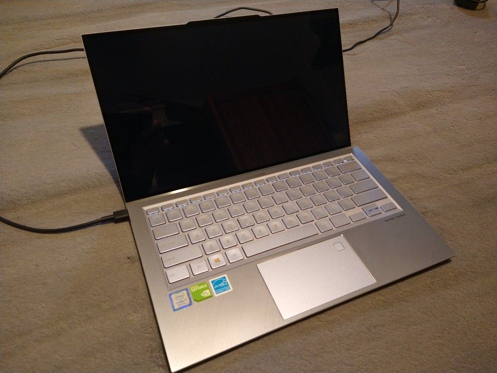 Asus Zenbook Ultra Thin Aluminum Laptop. Intel Core i7, 16gb RAM, 4K Nvidia GeForce Gaming