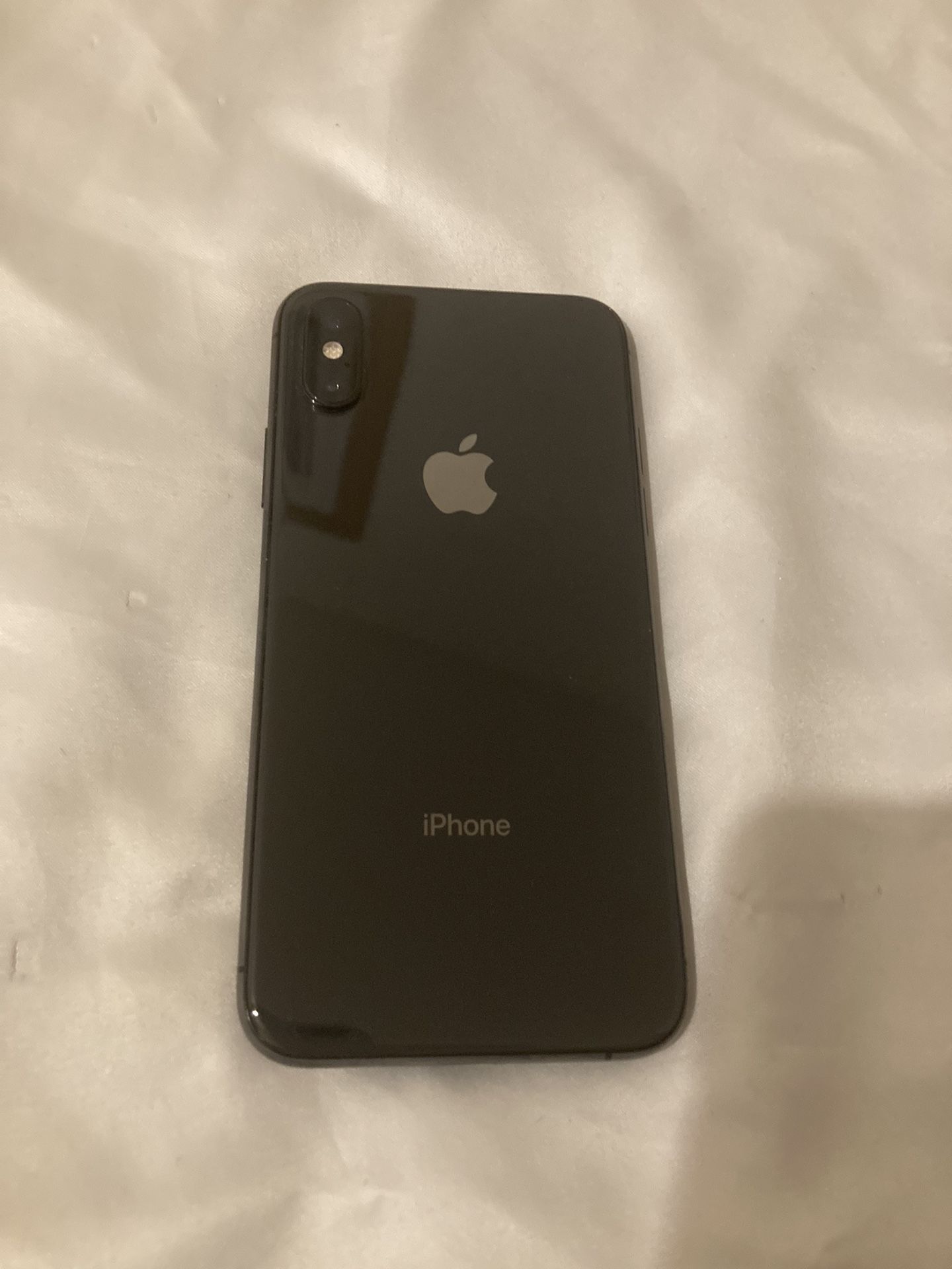 Apple iPhone XS 64GB Unlocked Space Grey