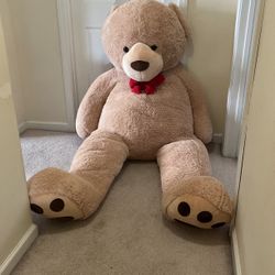 Stuffed Animals Giant Bear LIKE NEW