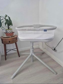 Halo 360 Rotation Bassinet