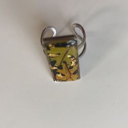 Ring with real plant and 14 K gold inside