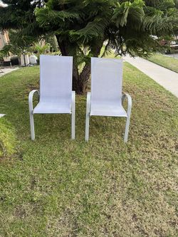 Lawn Chairs $35