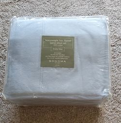 Heavyweight 5 oz Flannel Queen Sheet Set Frosty Blue