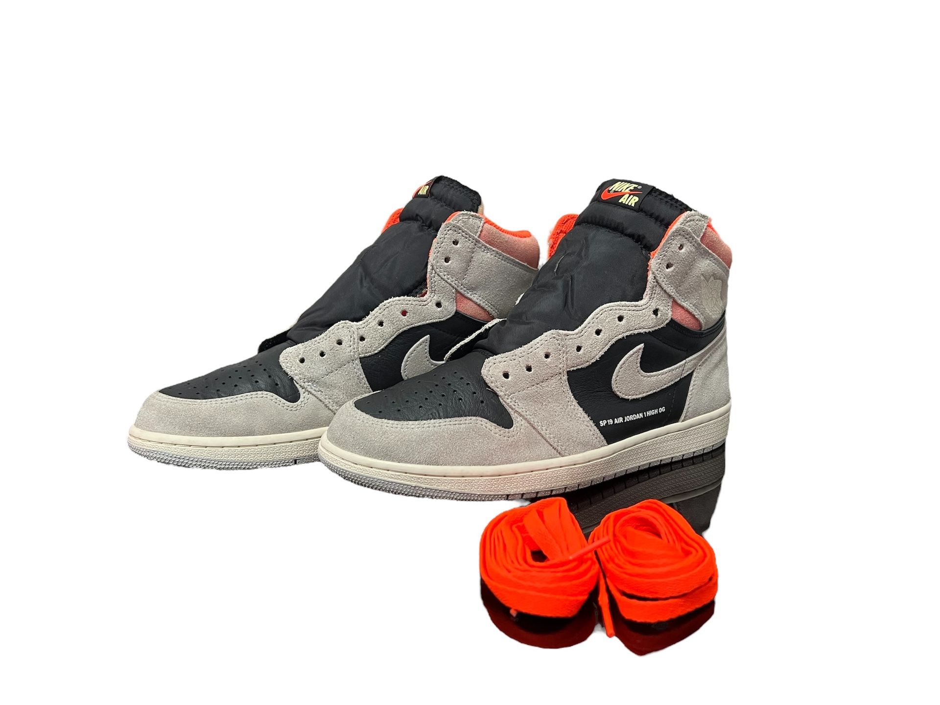 Nike Air Jordan Retro High OG Neutral Grey Hyper Crimson Size 11