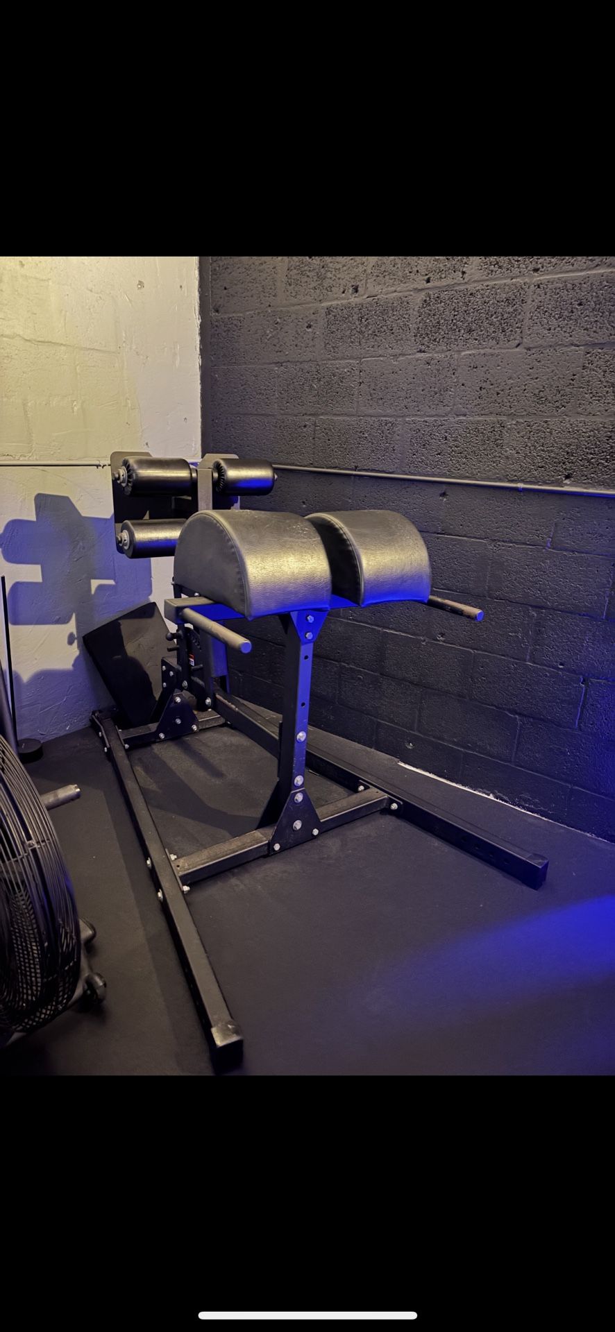 GHD - Gym Equipment