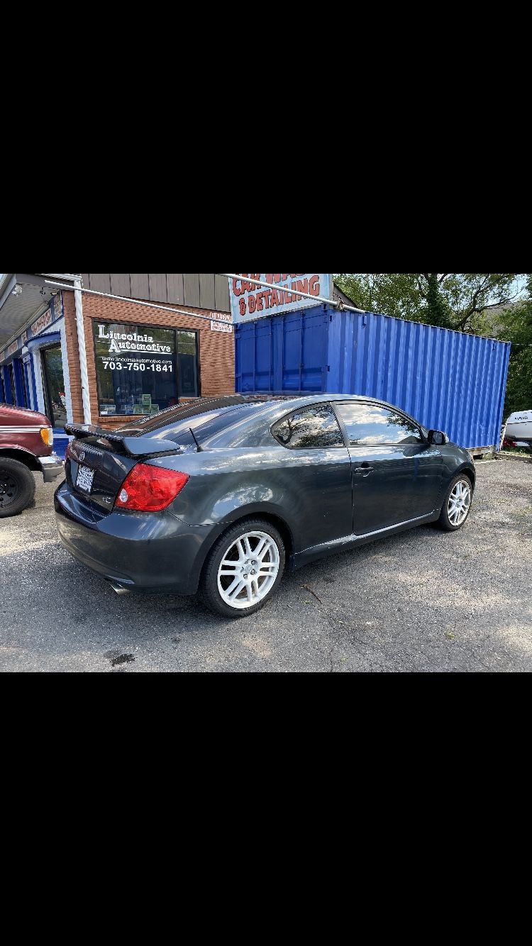 2005 Scion tC