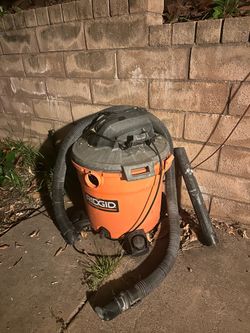 Large vacuum cleaner