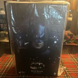 Hot Toys “Batman Returns” Batman