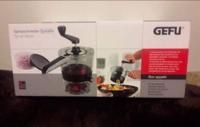 NEW GEFU spiral slicer $20 FIRM